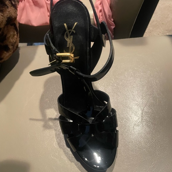 TRIBUTE PLATFORM SANDALS size 39 but it fits size 8- excellent condition - Picture 4 of 8